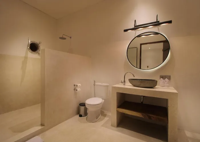 Villa Luxury 2-bedroom With Private Pool And Bbq - Serene Escape! *