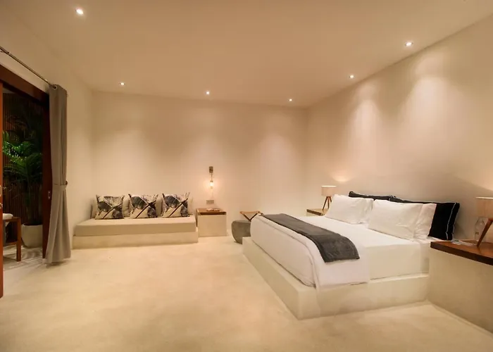 Luxury 2-bedroom With Private Pool And Bbq - Serene Escape!