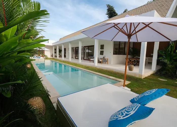 Luxury 2-bedroom With Private Pool And Bbq - Serene Escape! *