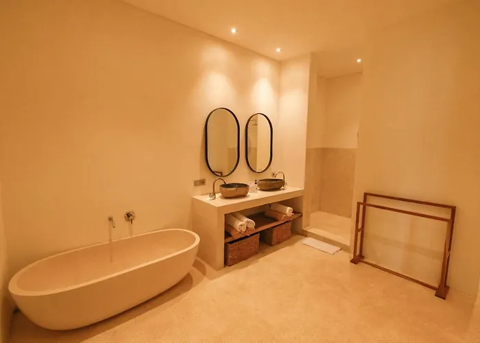 Luxury 2-bedroom With Private Pool And Bbq - Serene Escape! Villa Ubud