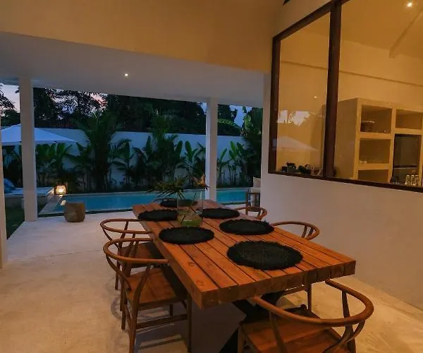 Luxury 2-bedroom With Private Pool And Bbq - Serene Escape! Villa *